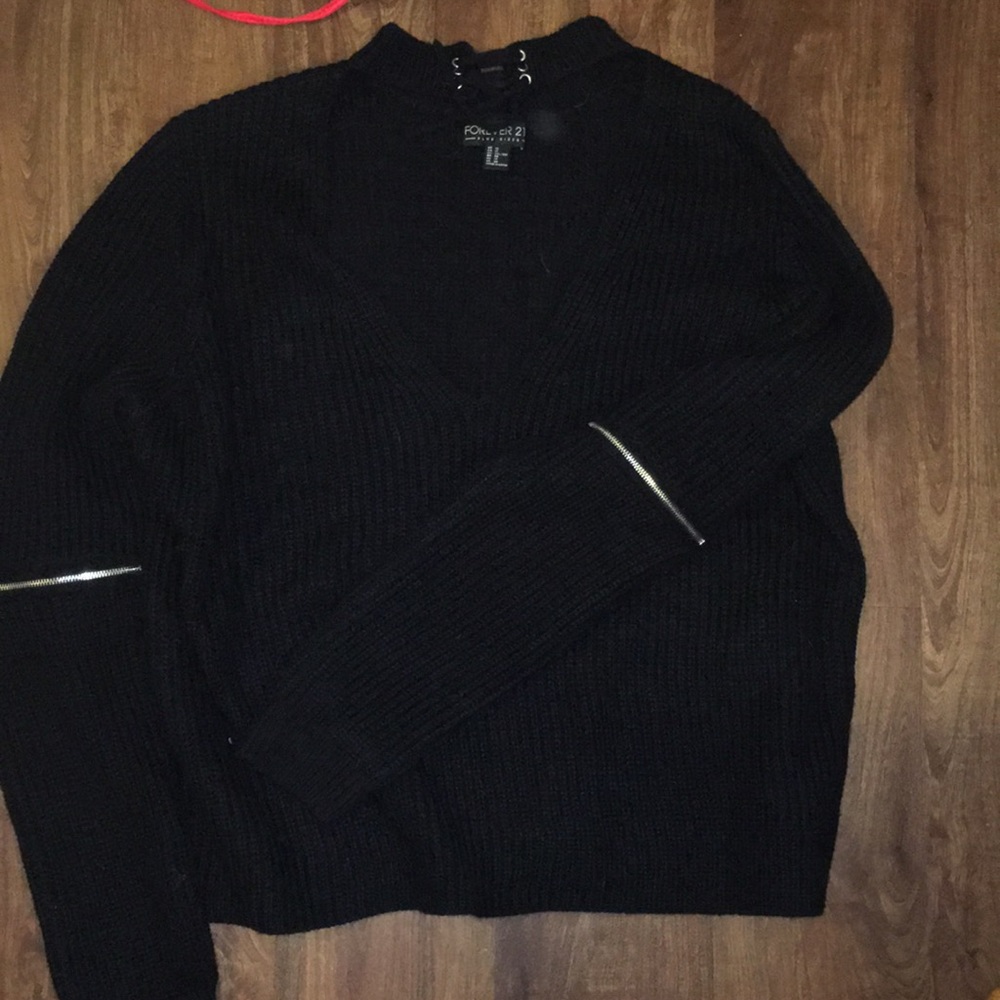 Choker style sweater